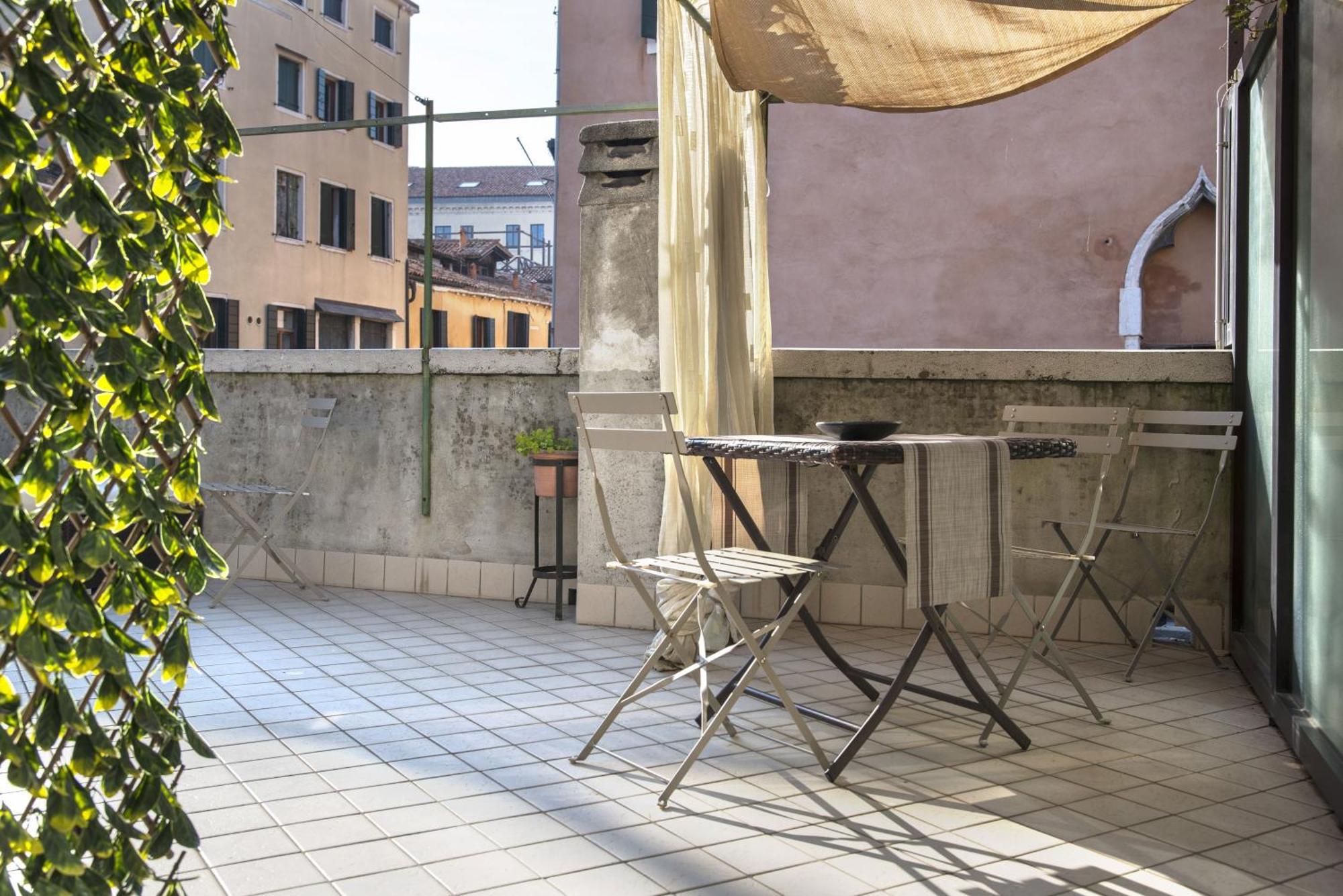 Tre Sestieri Terrace - Canal View 2024 Venice Exterior photo