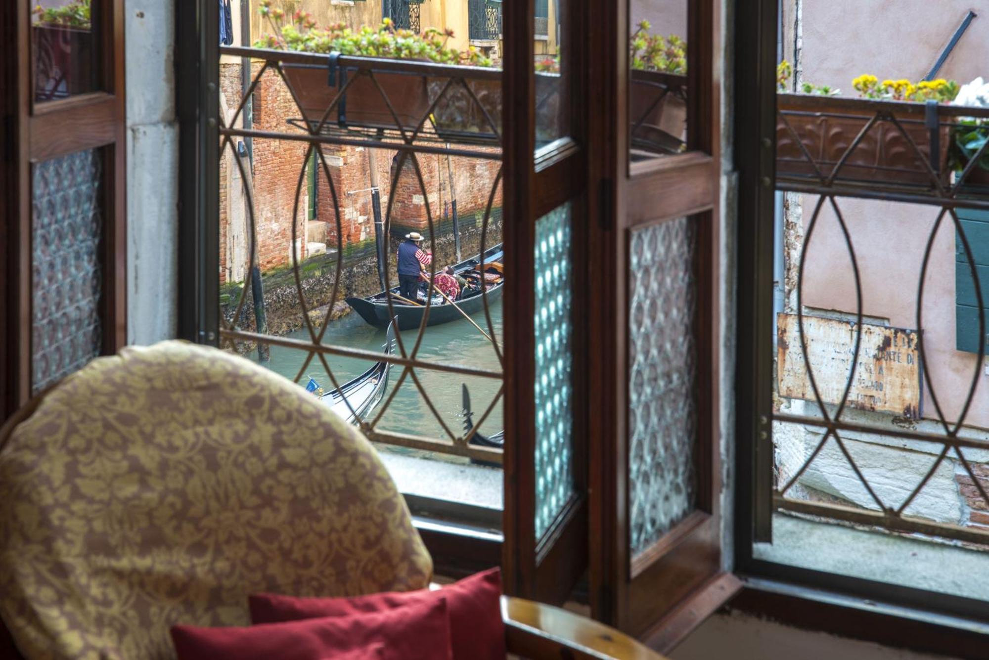 Tre Sestieri Terrace - Canal View 2024 Venice Room photo
