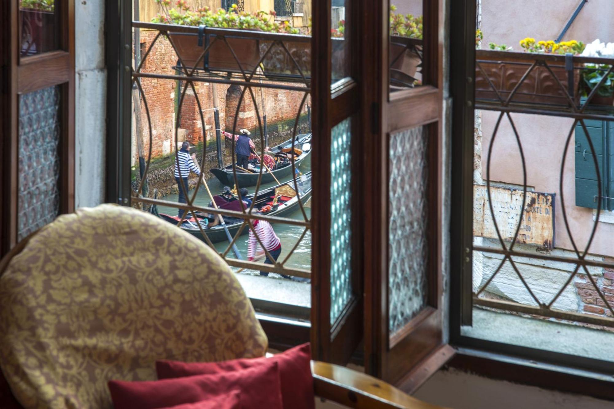 Tre Sestieri Terrace - Canal View 2024 Venice Room photo